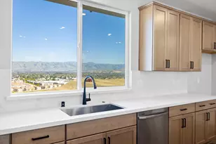 715 Altino Blvd, San Jose, CA 95136 - Photo 7