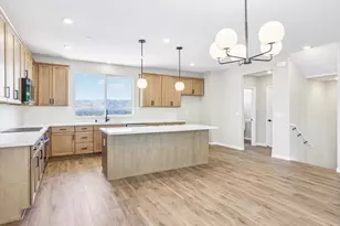 715 Altino Blvd, San Jose, CA 95136 - Photo 3