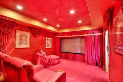 15668 Bohlman Rd, Saratoga, CA 95070 - Photo 19