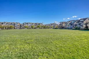 229 Orbit Wy, Mountain View, CA 94043 - Photo 35