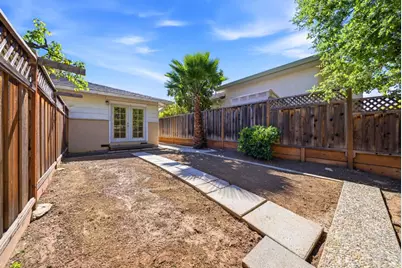 7608 Peach Blossom Dr, Cupertino, CA 95014 - Photo 35