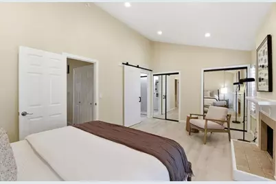 19123 Vineyard Ln, Saratoga, CA 95070 - Photo 23