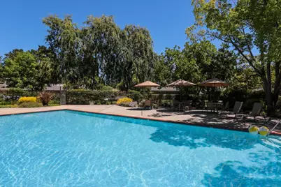 71 Bay Tree Ln, Los Altos, CA 94022 - Photo 27