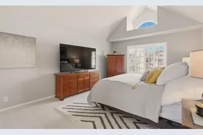 1252 Montcourse Ln, San Jose, CA 95131 - Photo 35