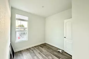 2150 Monterey Rd 18, San Jose, CA 95112 - Photo 9