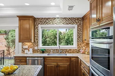 1481 W Hedding St, San Jose, CA 95126 - Photo 9