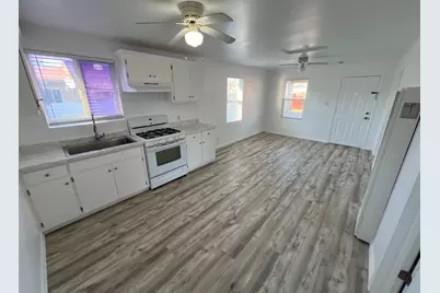 212 F St, Los Banos, CA 93635 - Photo 15