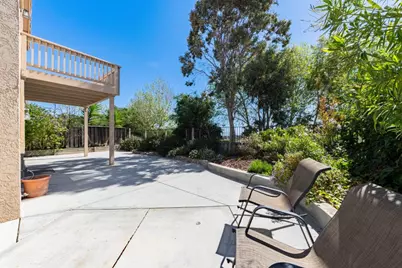 25215 Azalea Ct, Salinas, CA 93908 - Photo 19