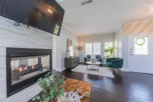 25215 Azalea Ct, Salinas, CA 93908 - Photo 7