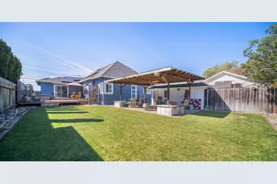 805 Iverson St, Salinas, CA 93901 - Photo 23