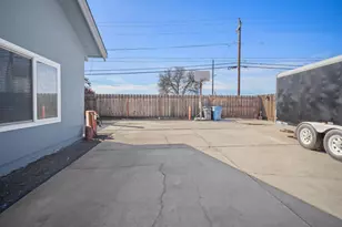 805 Iverson St, Salinas, CA 93901 - Photo 29