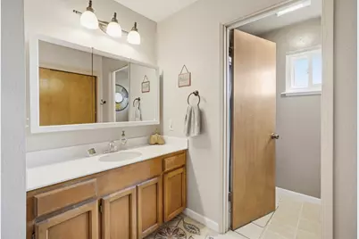 805 Iverson St, Salinas, CA 93901 - Photo 13