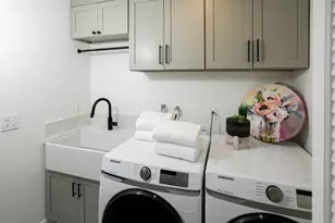 10669 Magdalena Rd, Los Altos Hills, CA 94024 - Photo 29