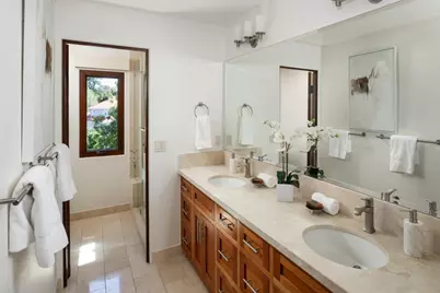 1330 Villa Dr, Los Altos, CA 94024 - Photo 15