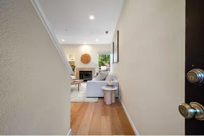 703 Star Jasmine Ct, San Jose, CA 95131 - Photo 3
