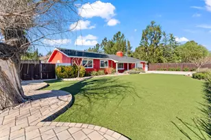 1515 Dias Dr, San Martin, CA 95046 - Photo 3