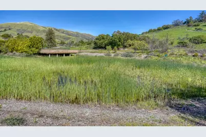 136 Spyglass Hill Rd, San Jose, CA 95127 - Photo 39