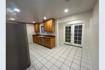 1924 Vollmer Way, San Jose, CA 95116 - Photo 17