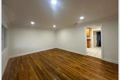 1924 Vollmer Way, San Jose, CA 95116 - Photo 15