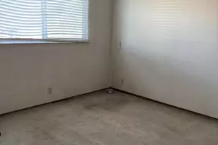 532 Lochridge Dr, San Jose, CA 95133 - Photo 9