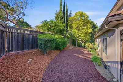 22551 Ricardo Rd, Cupertino, CA 95014 - Photo 37