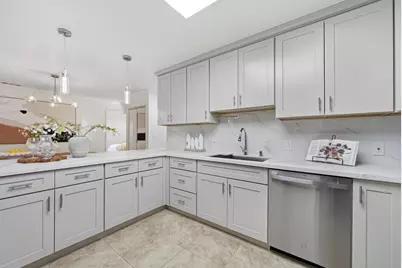 18660 Devon Ave, Saratoga, CA 95070 - Photo 15