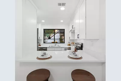 1400 Bowe Ave 1404, Santa Clara, CA 95051 - Photo 13