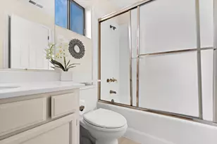 7640 Falkirk Dr, San Jose, CA 95135 - Photo 13