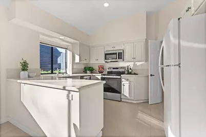 7640 Falkirk Dr, San Jose, CA 95135 - Photo 15