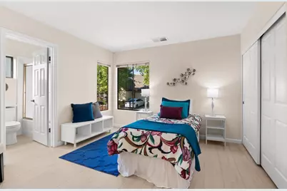 7640 Falkirk Dr, San Jose, CA 95135 - Photo 11