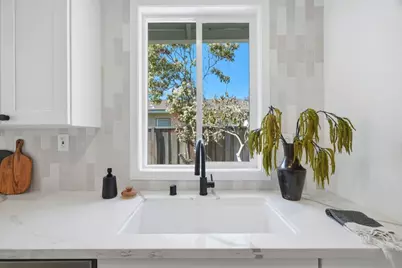 1355 Regent St, Redwood City, CA 94061 - Photo 13