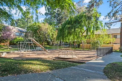 978 Kiely Blvd E, Santa Clara, CA 95051 - Photo 23