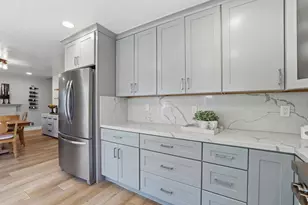 6352 Mayo Dr, San Jose, CA 95123 - Photo 11