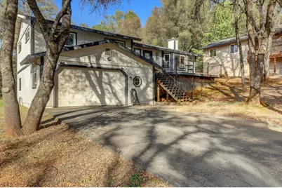 11544 Torrey Pines Dr, Auburn, CA 95602 - Photo 3