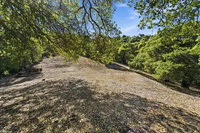 15400 Madrone Hill Rd, Saratoga, CA 95070 - Photo 21