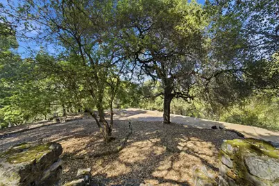 15400 Madrone Hill Rd, Saratoga, CA 95070 - Photo 23