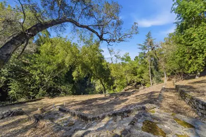 15400 Madrone Hill Rd, Saratoga, CA 95070 - Photo 27