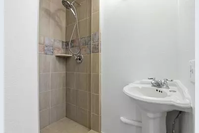 1091 Colette Dr, San Jose, CA 95132 - Photo 21