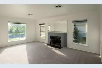 1543 N Thorne Ave, Fresno, CA 93728 - Photo 3