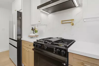 1177 Whitehall Ave, San Jose, CA 95128 - Photo 17