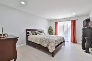 105 Cherry Blossom Dr, San Jose, CA 95123 - Photo 13