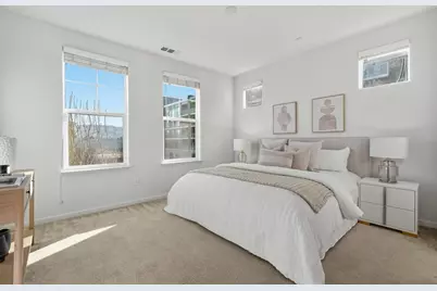 1011 Giacomo Ln 1, San Jose, CA 95131 - Photo 19