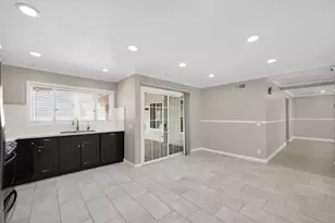 3957 Tiverton Dr, San Jose, CA 95121 - Photo 21