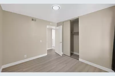 3957 Tiverton Dr, San Jose, CA 95121 - Photo 23