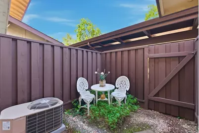 4994 Peach Ter, Campbell, CA 95008 - Photo 23