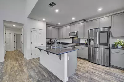 3086 Manuel St 2, San Jose, CA 95136 - Photo 5