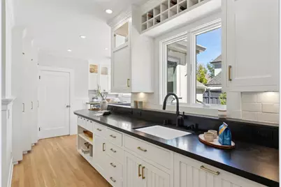 1619 Escobita Ave, Palo Alto, CA 94306 - Photo 11