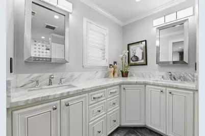 1351 Robsheal Dr, San Jose, CA 95125 - Photo 21