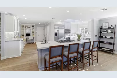 1351 Robsheal Dr, San Jose, CA 95125 - Photo 11