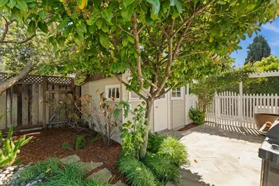 1434 Capri Dr, Campbell, CA 95008 - Photo 41